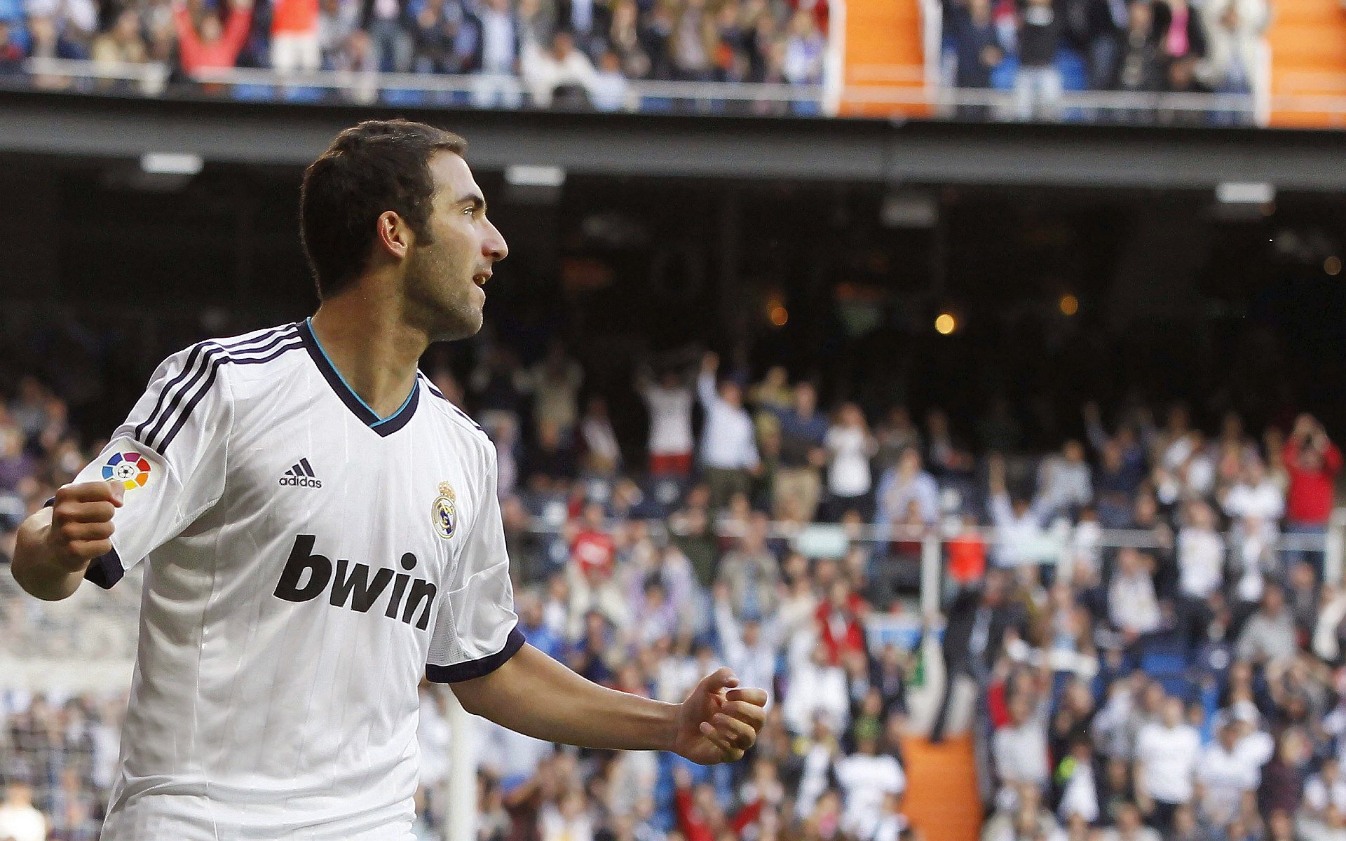 开云体育中国官网-世界杯巅峰对决：天赋、战术与激情完美融合，2020世界冠军杯巅峰对决